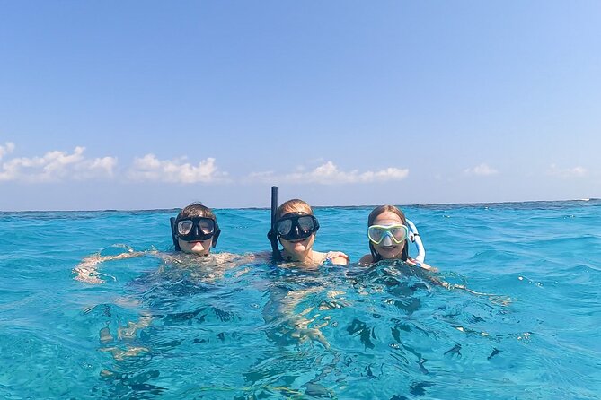 Acquarius Stingray City and Snorkel Tours - Starfish Point: a quiet final stop with limited appeal