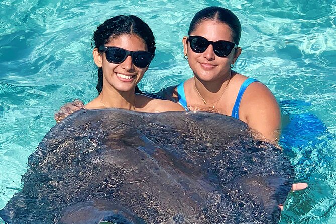 Avoid the crowd book your Private Stingraycity Charter today - Five things to know before you book