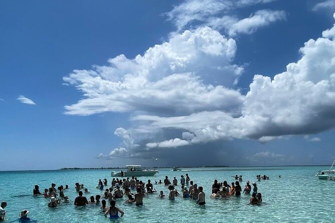 Avoid the crowd book your Private Stingraycity Charter today - Starting at Safehaven Marina