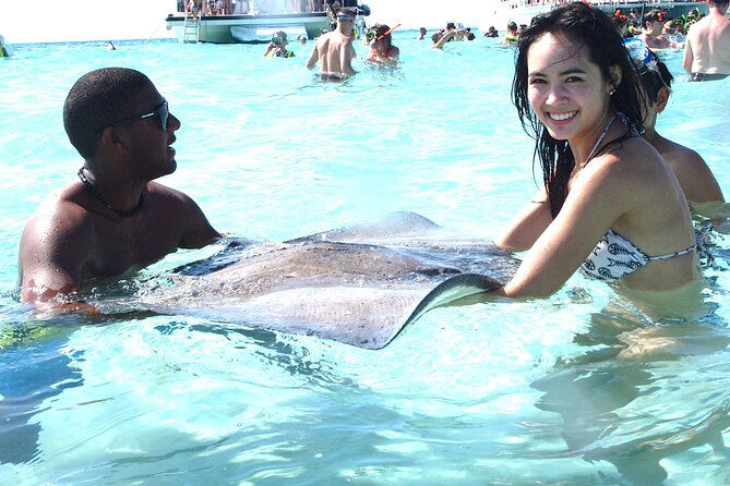 Full-Day Private Stingray City Snorkeling and Starfish Beach Tour - Coral Gardens or the Barrier Reef