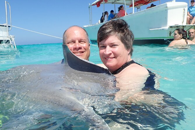 Grand Cayman Half-Day Private Charter - Coral Gardens for fish and reef views