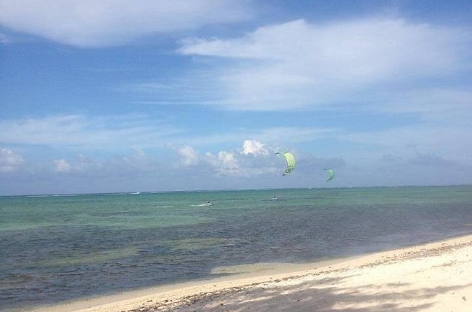Grand Cayman Kitesurf Gear Rental - A Private Session With Room to Set Your Own Pace