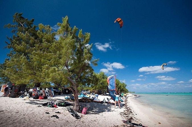Grand Cayman Kitesurf Gear Rental - What the Local Team Adds