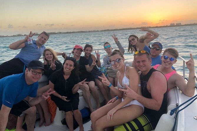 Night Bioluminescence Snorkel Tour - Leaving the Cayman Islands Yacht Club after sunset