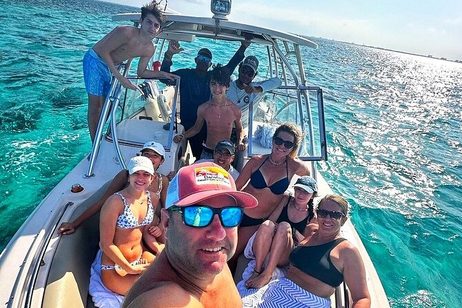 Private Charter 28ft Grady White. Stingrays, Snorkeling, Starfish - Coral reef snorkeling with help in the water
