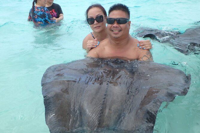 Private Tour to Stingray City & Snorkeling at Coral Gardens - Fresh conch, mango, and Fever Grass
