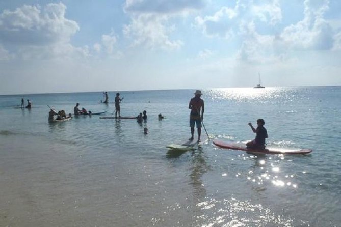 Seven Mile Beach Getaway - Group size, comfort, and mobility