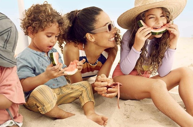 Stingray City, Coral Gardens & Frankie's Local Lunch & Juice - Frankies local lunch and juice