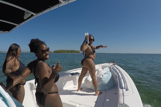 Stingray City Experience Plus Two Snorkeling spots Private Boat - Five useful things to know before you book