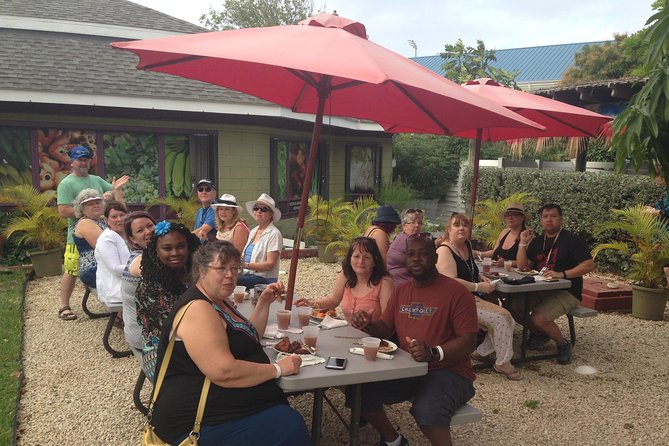 West Bay Sightseeing Tour Plus Seven Mile Beach Visit - Comfort, group size, and service